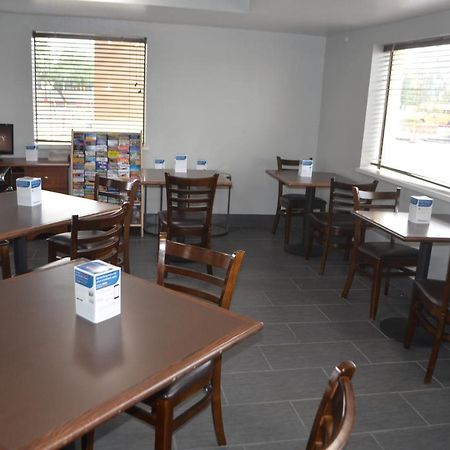 Quality Inn & Suites Near Downtown Mesa Luaran gambar
