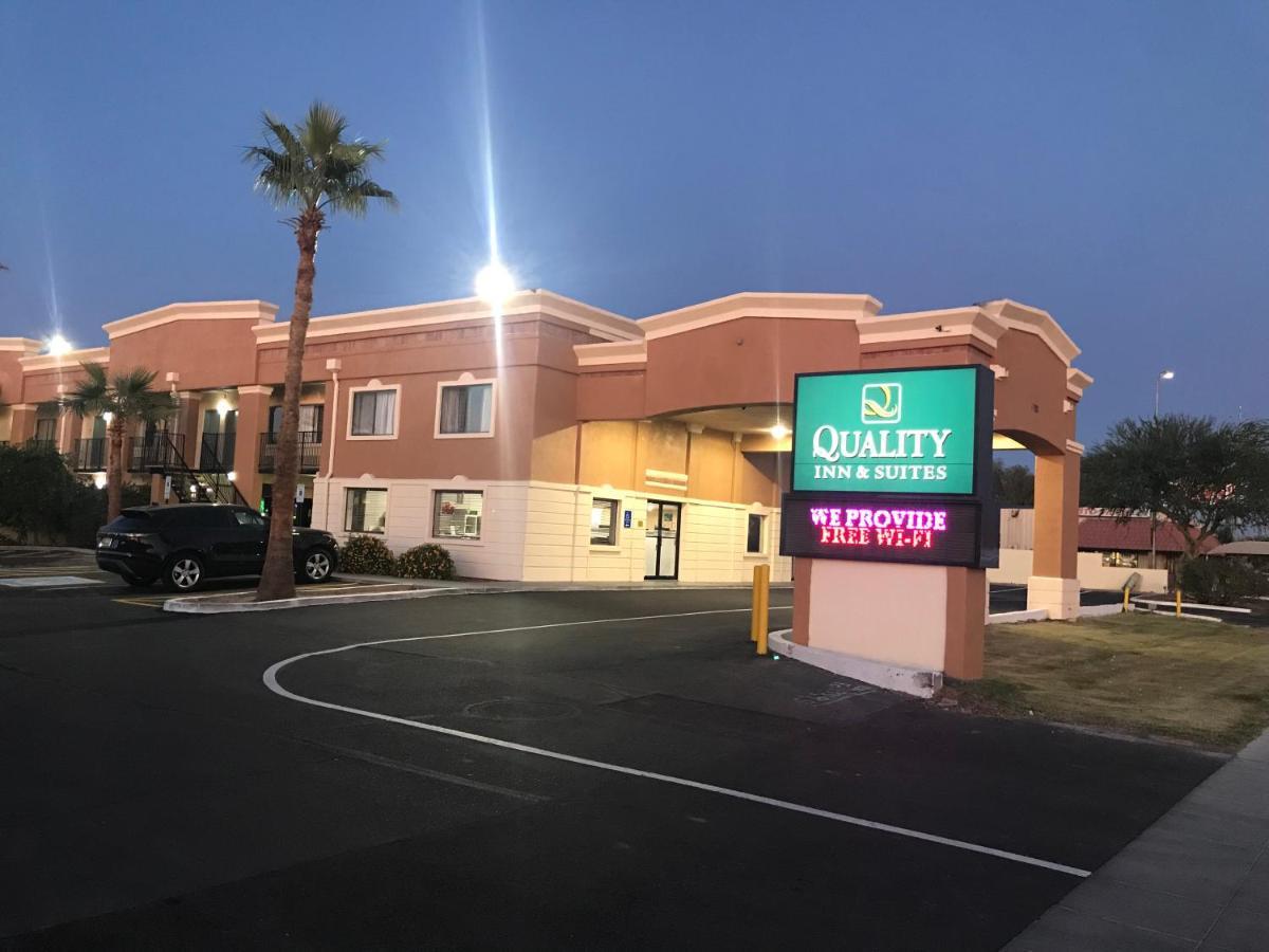 Quality Inn & Suites Near Downtown Mesa Luaran gambar