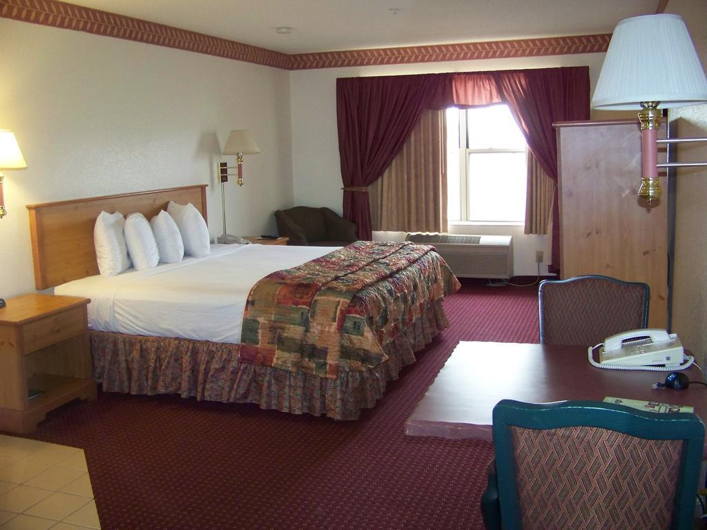 Quality Inn & Suites Near Downtown Mesa Luaran gambar