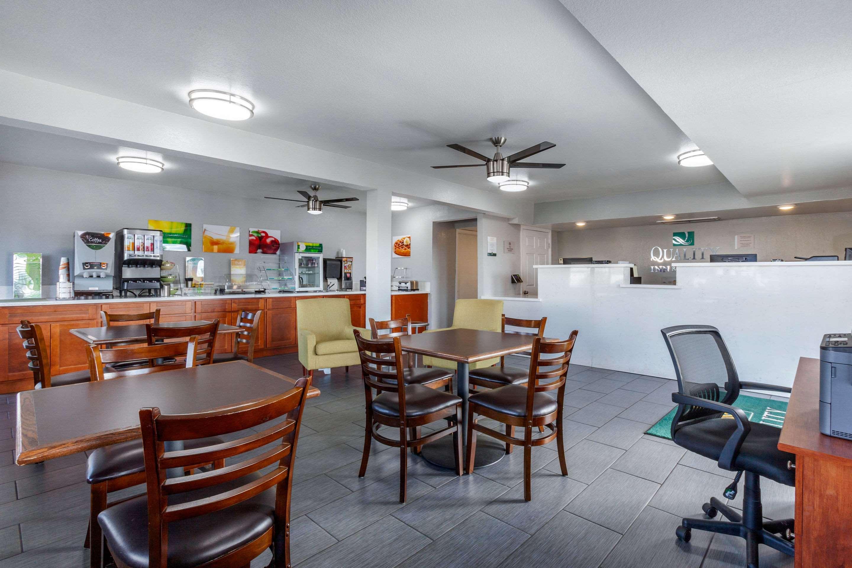 Quality Inn & Suites Near Downtown Mesa Luaran gambar
